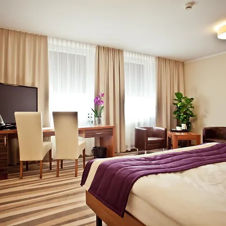 Hotel Mazovia Airport Modlin-2